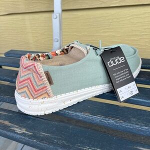 Wendy Style Hey Dudes in the color Aloe Size Women’s US 9